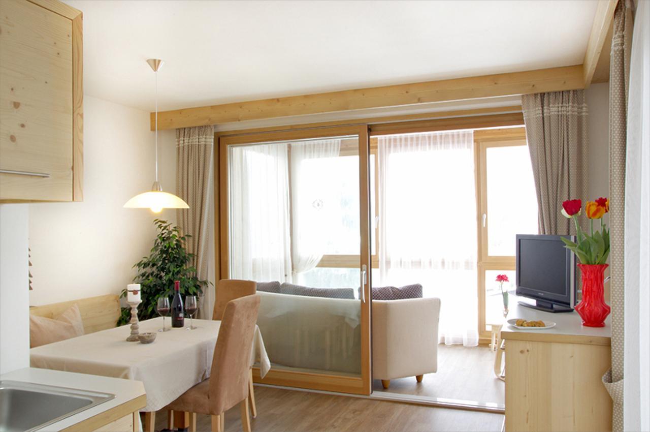 Apartments Chalet Ciufdlton โคลฟอสโก ภายนอก รูปภาพ